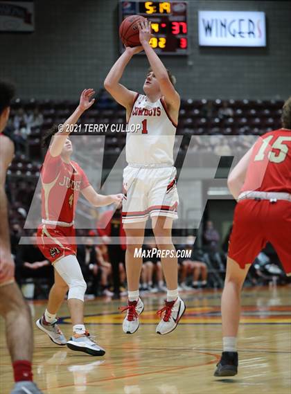 Thumbnail 2 in Judge Memorial vs. Grantsville (UHSAA 3A 3rd Place) photogallery.