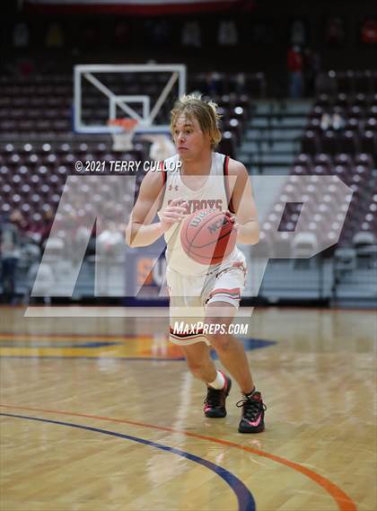 Thumbnail 2 in Judge Memorial vs. Grantsville (UHSAA 3A 3rd Place) photogallery.