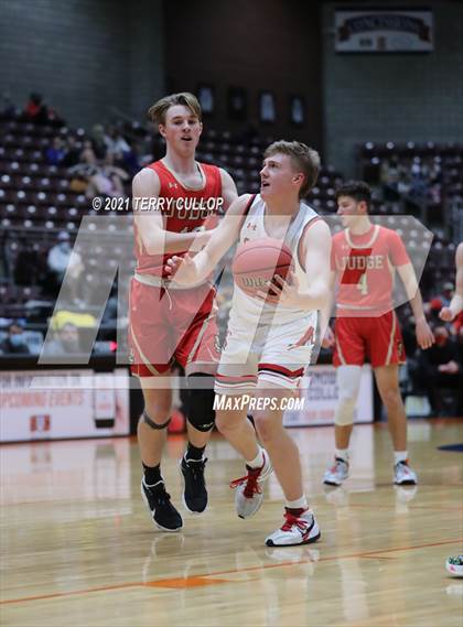 Thumbnail 3 in Judge Memorial vs. Grantsville (UHSAA 3A 3rd Place) photogallery.