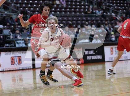 Thumbnail 3 in Judge Memorial vs. Grantsville (UHSAA 3A 3rd Place) photogallery.