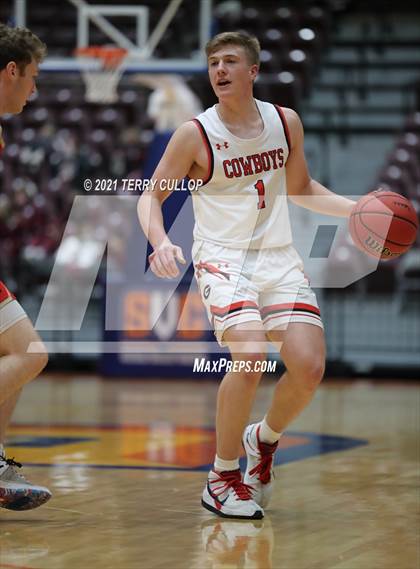 Thumbnail 3 in Judge Memorial vs. Grantsville (UHSAA 3A 3rd Place) photogallery.