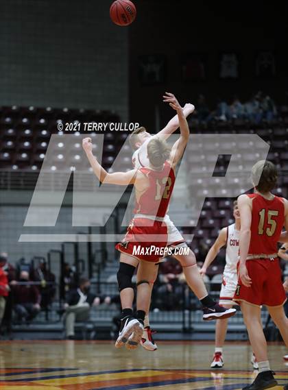 Thumbnail 2 in Judge Memorial vs. Grantsville (UHSAA 3A 3rd Place) photogallery.