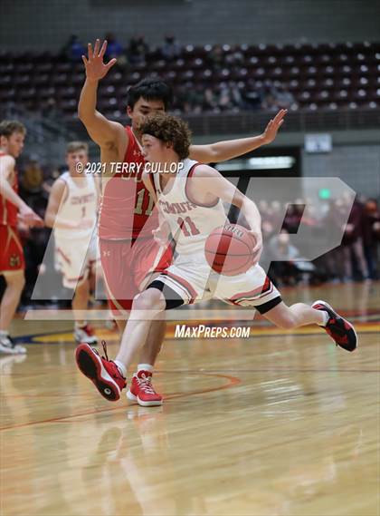 Thumbnail 3 in Judge Memorial vs. Grantsville (UHSAA 3A 3rd Place) photogallery.
