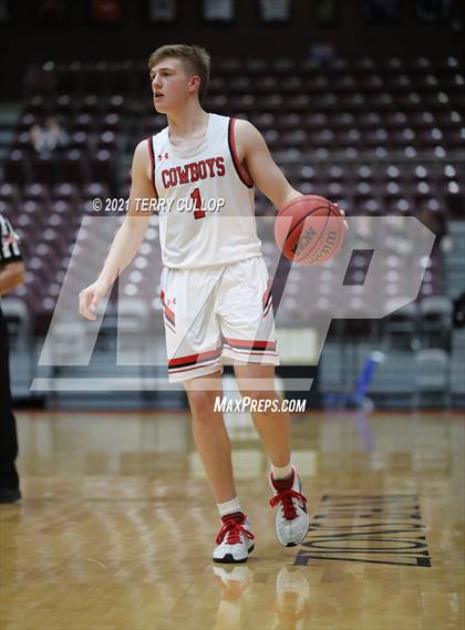 Thumbnail 3 in Judge Memorial vs. Grantsville (UHSAA 3A 3rd Place) photogallery.