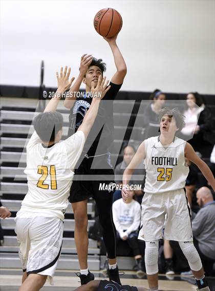 Thumbnail 2 in Villa Park @ Foothill photogallery.