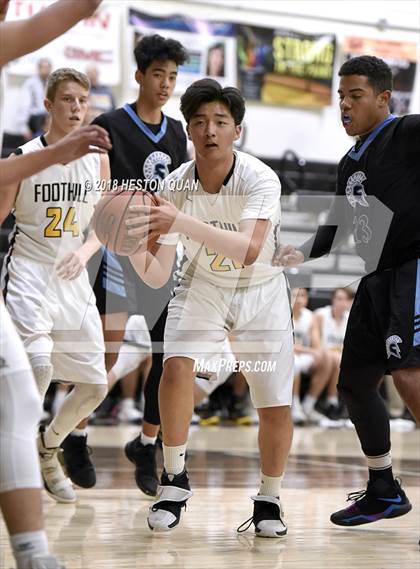 Thumbnail 2 in Villa Park @ Foothill photogallery.