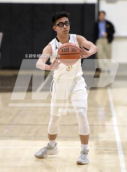 Thumbnail 1 in Villa Park @ Foothill photogallery.