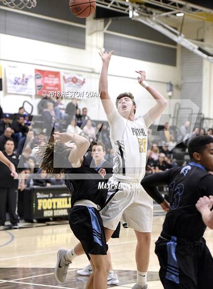 Thumbnail 1 in Villa Park @ Foothill photogallery.