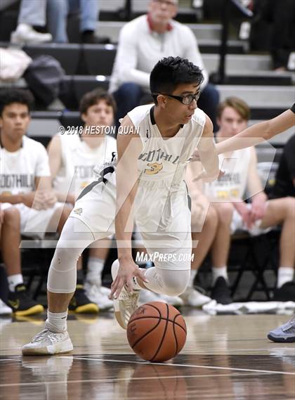 Thumbnail 3 in Villa Park @ Foothill photogallery.