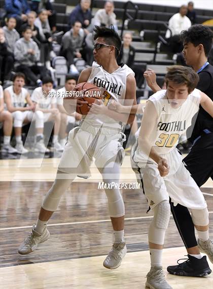 Thumbnail 3 in Villa Park @ Foothill photogallery.