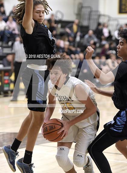 Thumbnail 3 in Villa Park @ Foothill photogallery.