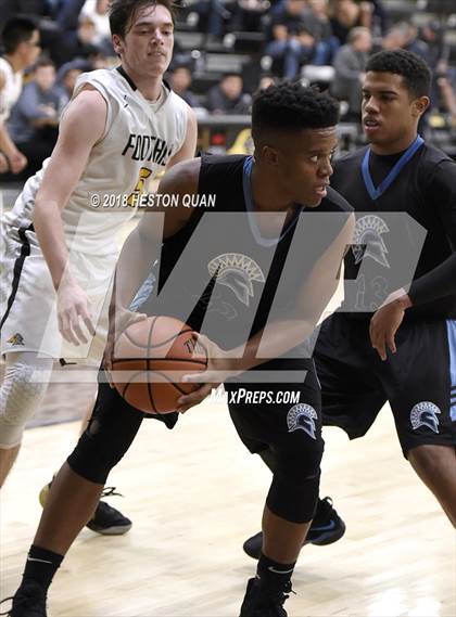 Thumbnail 1 in Villa Park @ Foothill photogallery.