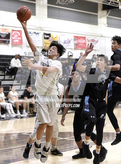 Thumbnail 3 in Villa Park @ Foothill photogallery.
