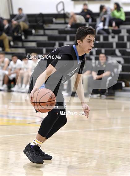 Thumbnail 1 in Villa Park @ Foothill photogallery.
