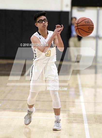 Thumbnail 2 in Villa Park @ Foothill photogallery.