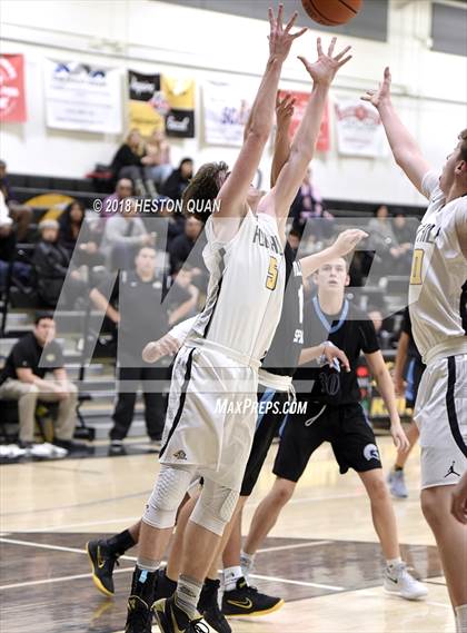 Thumbnail 3 in Villa Park @ Foothill photogallery.