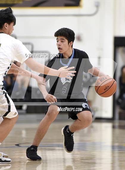 Thumbnail 1 in Villa Park @ Foothill photogallery.