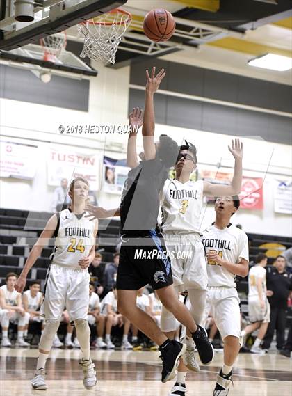Thumbnail 3 in Villa Park @ Foothill photogallery.