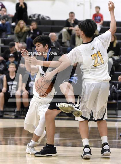 Thumbnail 3 in Villa Park @ Foothill photogallery.