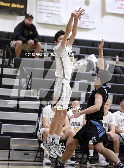 Thumbnail 2 in Villa Park @ Foothill photogallery.