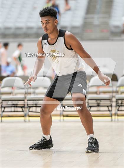 Thumbnail 1 in Roosevelt vs Servite (Section 7 Arizona Tournament) photogallery.