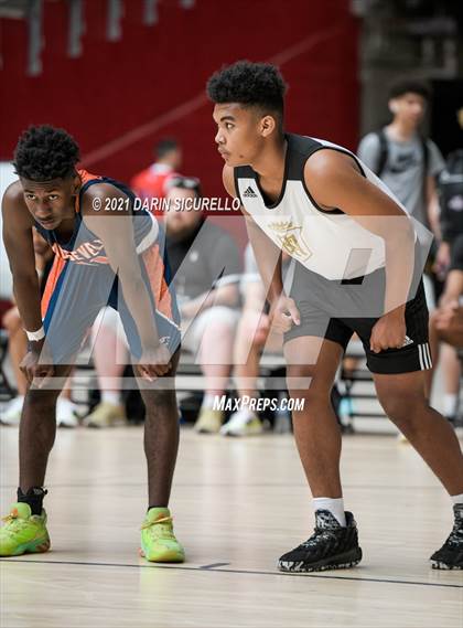 Thumbnail 2 in Roosevelt vs Servite (Section 7 Arizona Tournament) photogallery.