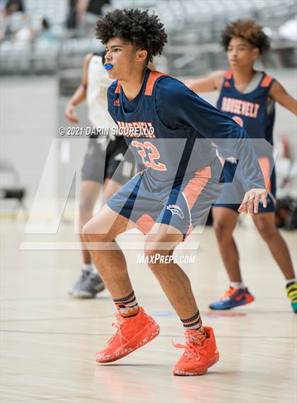 Thumbnail 3 in Roosevelt vs Servite (Section 7 Arizona Tournament) photogallery.