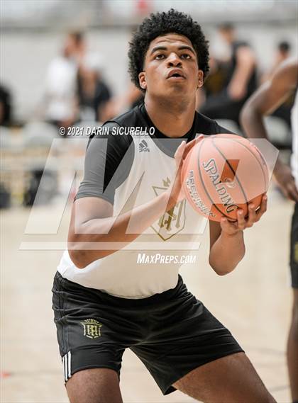 Thumbnail 2 in Roosevelt vs Servite (Section 7 Arizona Tournament) photogallery.