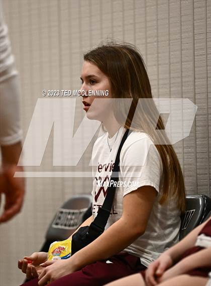 Thumbnail 1 in Perryville @ Bigelow photogallery.