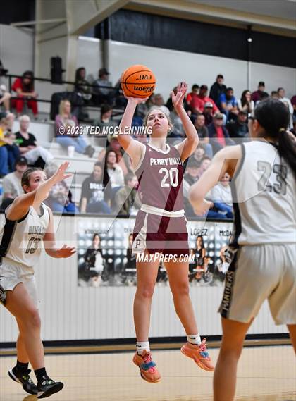 Thumbnail 1 in Perryville @ Bigelow photogallery.
