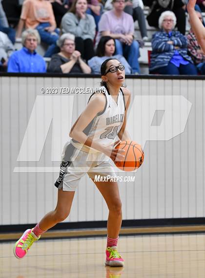 Thumbnail 2 in Perryville @ Bigelow photogallery.