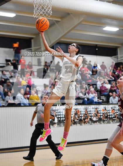 Thumbnail 1 in Perryville @ Bigelow photogallery.