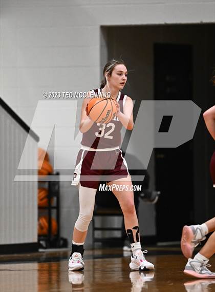 Thumbnail 1 in Perryville @ Bigelow photogallery.