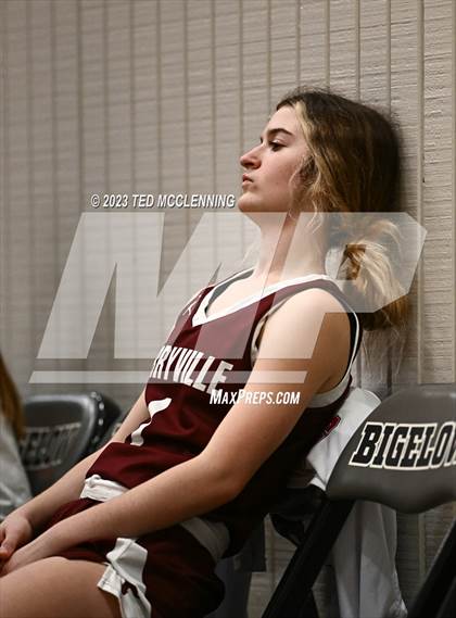 Thumbnail 3 in Perryville @ Bigelow photogallery.