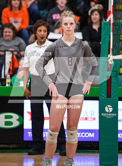Thumbnail 1 in Schulenburg vs Johnson City (UIL 2A Region 4 Final) photogallery.