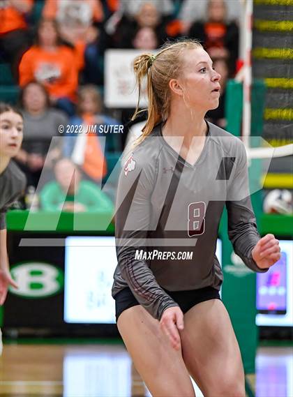 Thumbnail 3 in Schulenburg vs Johnson City (UIL 2A Region 4 Final) photogallery.