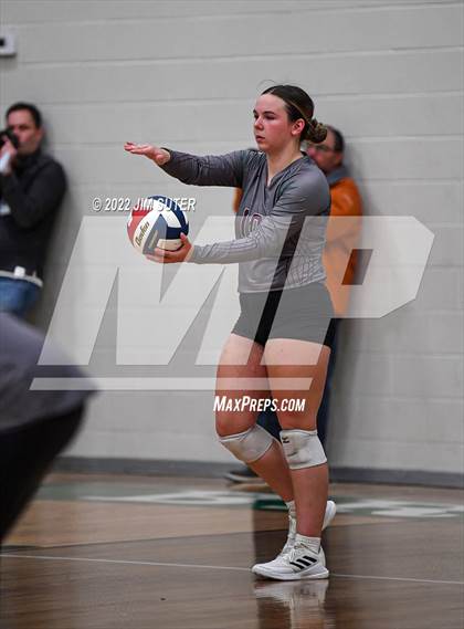 Thumbnail 3 in Schulenburg vs Johnson City (UIL 2A Region 4 Final) photogallery.
