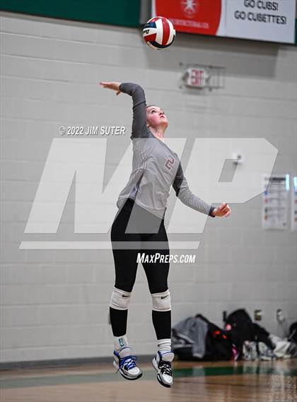 Thumbnail 1 in Schulenburg vs Johnson City (UIL 2A Region 4 Final) photogallery.