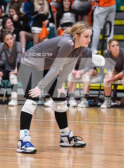 Thumbnail 1 in Schulenburg vs Johnson City (UIL 2A Region 4 Final) photogallery.