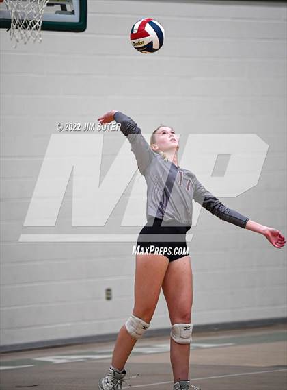 Thumbnail 1 in Schulenburg vs Johnson City (UIL 2A Region 4 Final) photogallery.