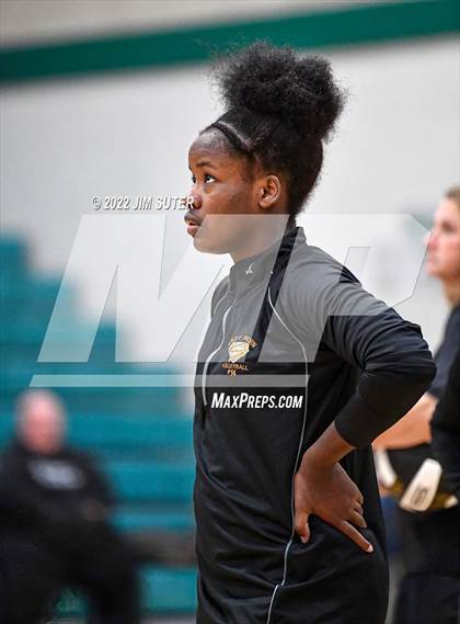 Thumbnail 3 in Schulenburg vs Johnson City (UIL 2A Region 4 Final) photogallery.