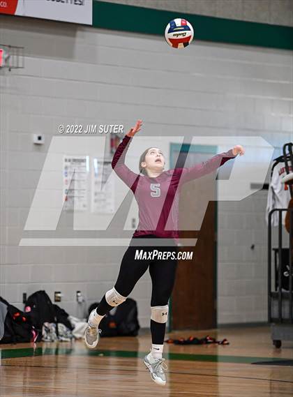 Thumbnail 3 in Schulenburg vs Johnson City (UIL 2A Region 4 Final) photogallery.