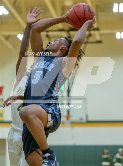 Thumbnail 3 in Great Bridge vs. Indian River photogallery.