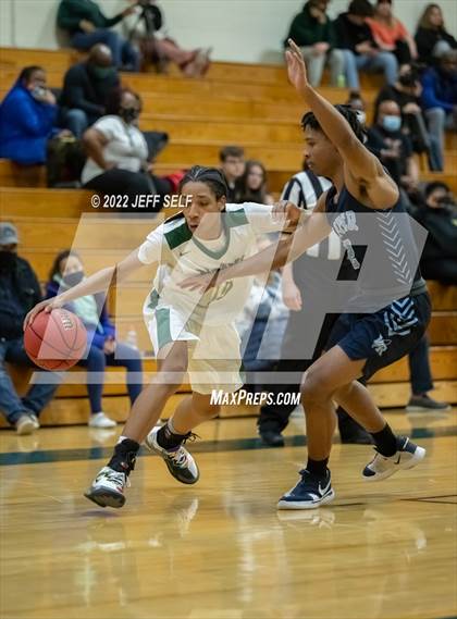 Thumbnail 1 in Great Bridge vs. Indian River photogallery.