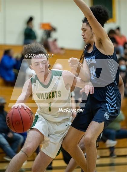 Thumbnail 1 in Great Bridge vs. Indian River photogallery.