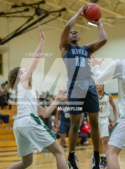 Thumbnail 1 in Great Bridge vs. Indian River photogallery.