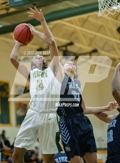 Thumbnail 3 in Great Bridge vs. Indian River photogallery.