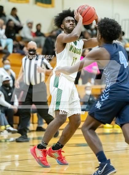 Thumbnail 3 in Great Bridge vs. Indian River photogallery.