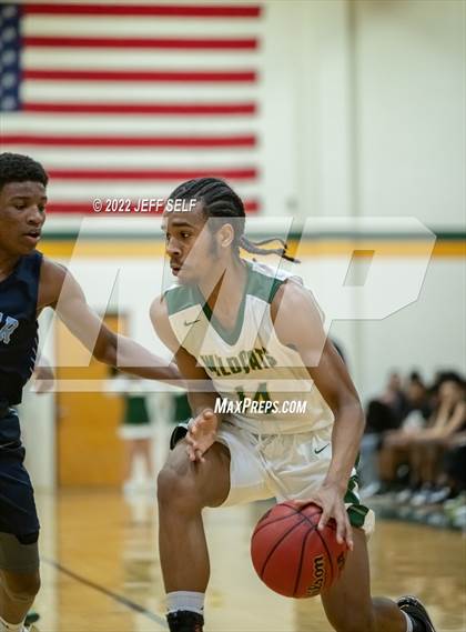 Thumbnail 2 in Great Bridge vs. Indian River photogallery.
