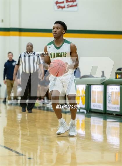 Thumbnail 3 in Great Bridge vs. Indian River photogallery.